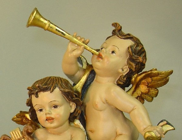 Barockengel Kunststein mit Trompete ca 20 cm